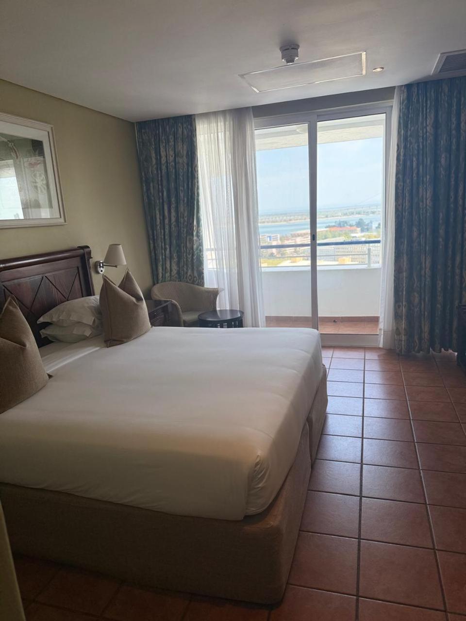 Hotel Cardoso Maputo Eksteriør billede