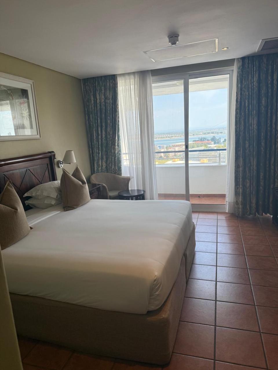 Hotel Cardoso Maputo Eksteriør billede