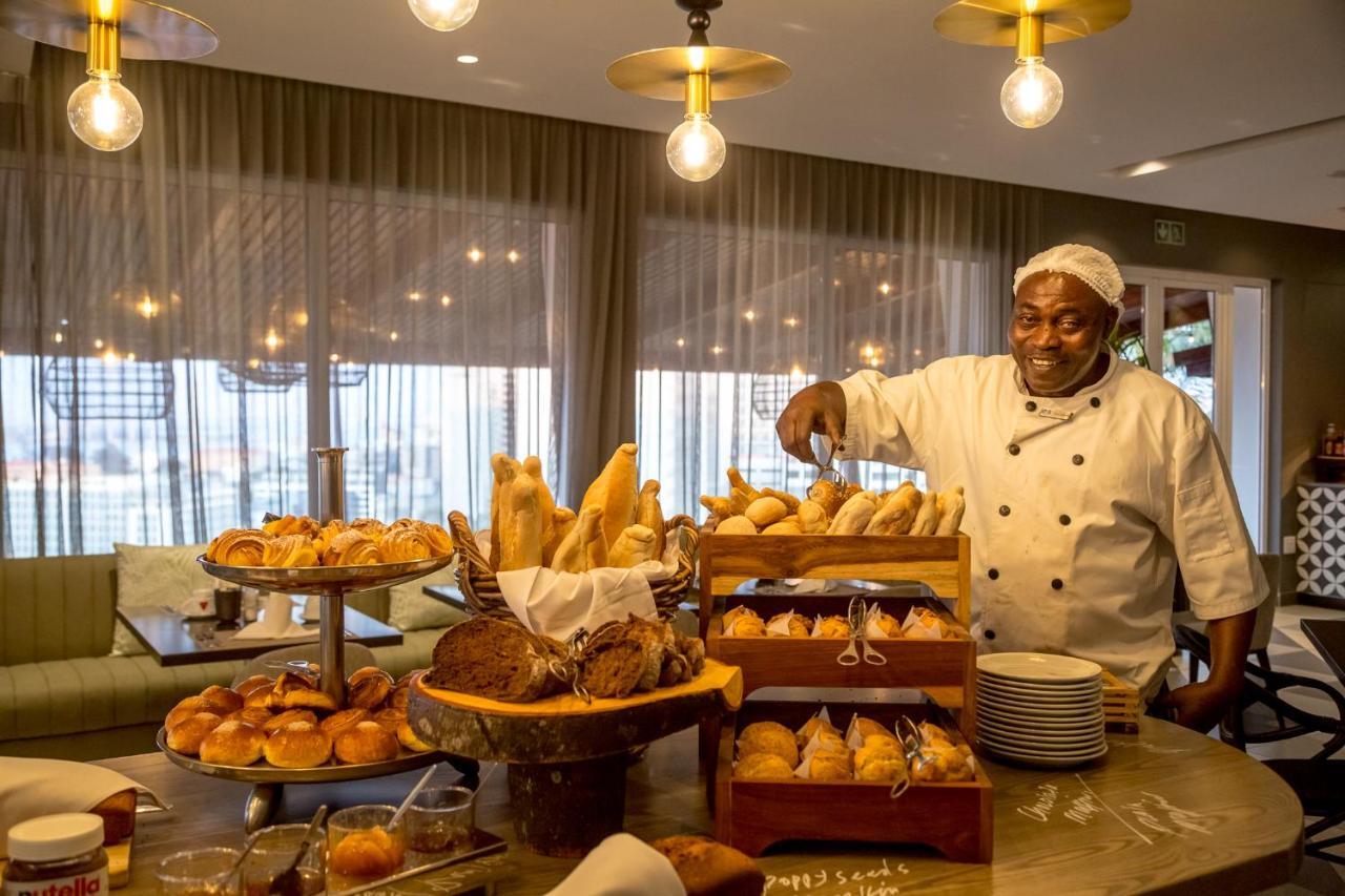 Hotel Cardoso Maputo Eksteriør billede
